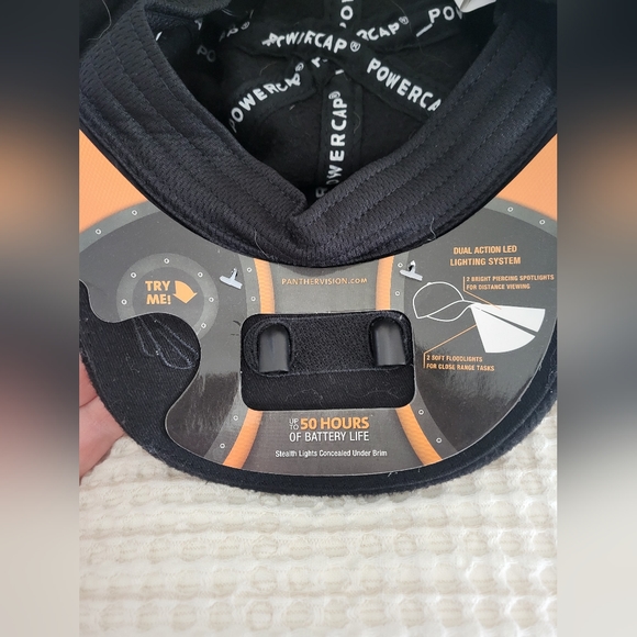 Fleece Power Cap with ear flaps - Picture 2 of 4